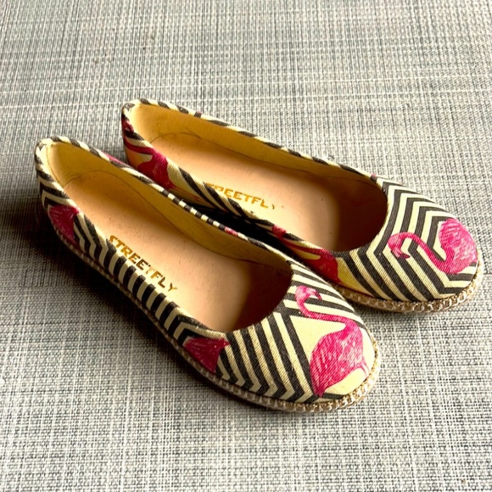 Streetfly flat shoes